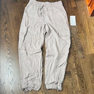 Athleta celestial utility pant - S